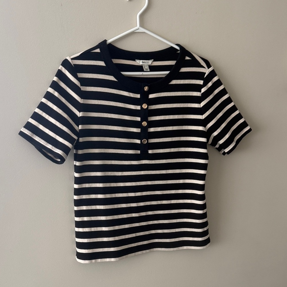 RW&CO. Black & White Striped Short Sleeve Henley - Picture 1 of 4